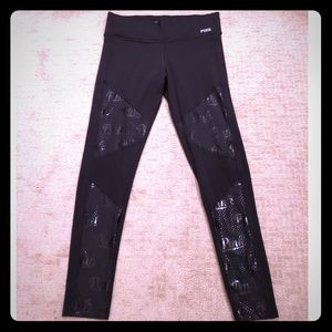 Victoria’s Secret Pink Ultimate Yoga Leggings